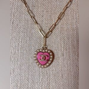 💖CHANEL💖 Pink Heart Pendant Charm on a Gold Plated Paperclip Link Chain